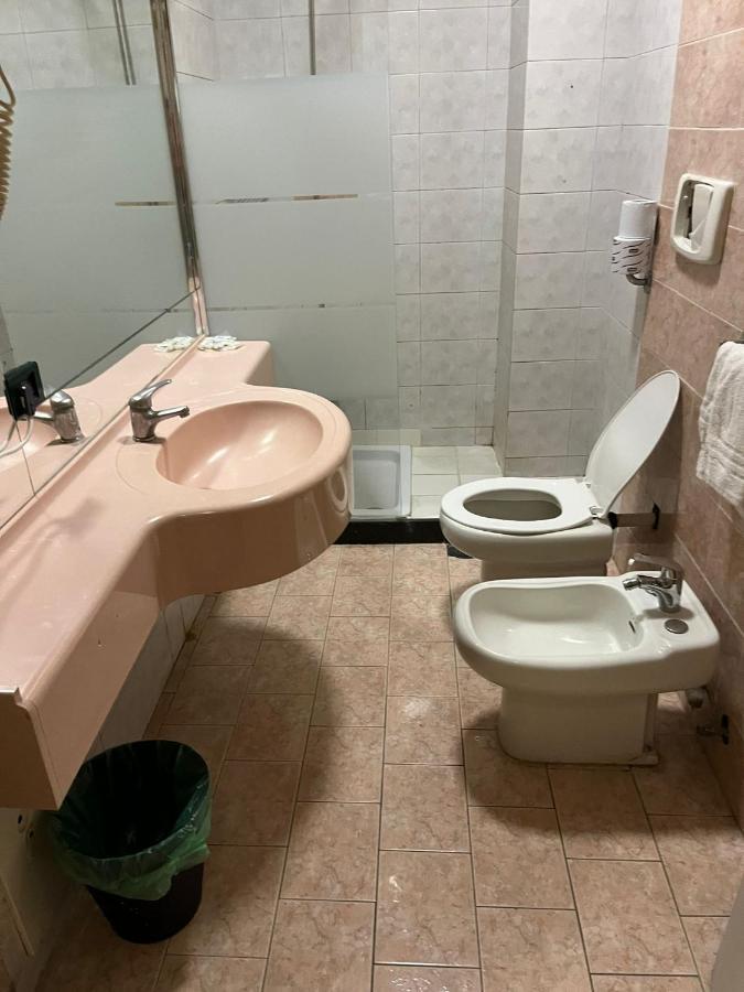 Hotel Porta A Porta نابولي المظهر الخارجي الصورة